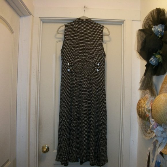 DOTTY GIRL DARLING IN DOTS CREPEY STRETCHY MAXI DRESS 12 - Picture 5 of 6